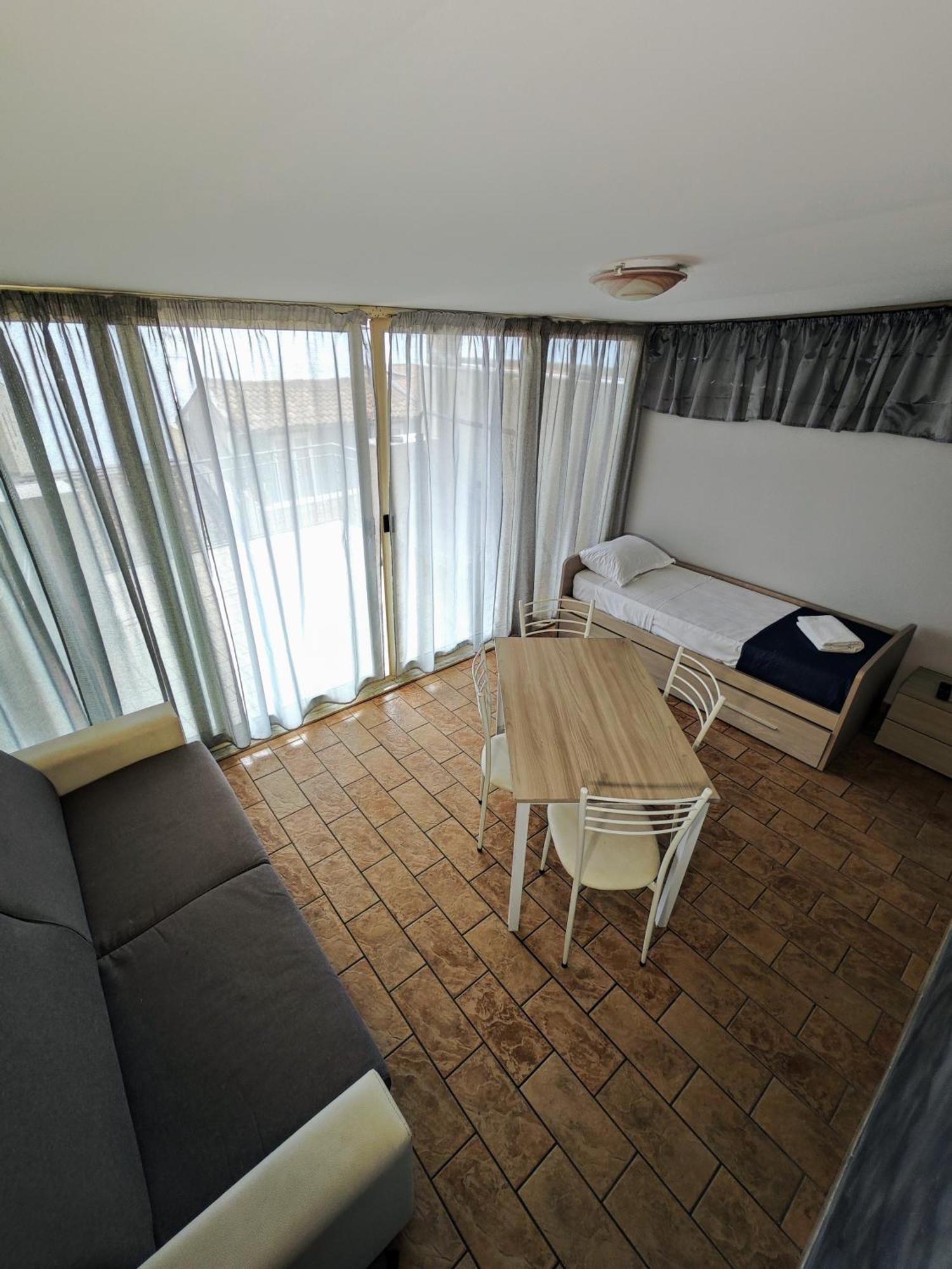 Etnapartment 4 Джардини-Наксос Экстерьер фото